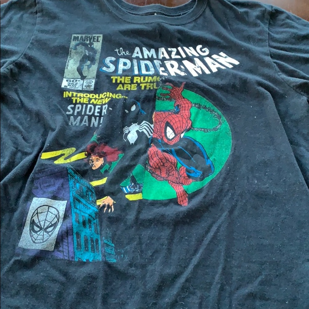 Men’s Spiderman Tee